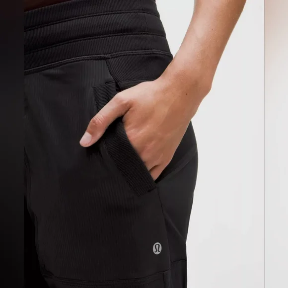 Lululemon Black Dance Studio Mid-Rise Pant Regular Size 8 - Picture 4 of 12